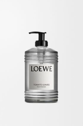 Gel de Limpeza para as Mãos com Folhas de tomate