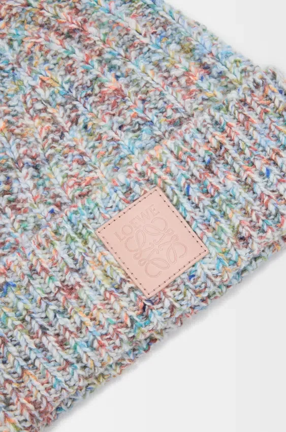 Gorro em mistura de lã e caxemira Gorro em mistura de lã e caxemira