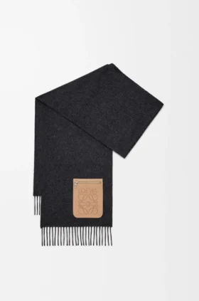 Lenço em lã e caxemira