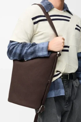 Loop Bucket em nubuck granulado