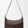 Loop Hobo grande em pele de bezerro granulada e macia Loop Hobo grande em pele de bezerro granulada e macia