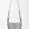 Mala Hammock Compact em pele de bezerro com grão suave Mala Hammock Compact em pele de bezerro com grão suave