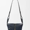 Mala Hammock Compact em pele de bezerro com grão suave Mala Hammock Compact em pele de bezerro com grão suave