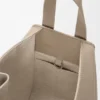Mala Hammock Compact em pele de bezerro com grão suave Mala Hammock Compact em pele de bezerro com grão suave