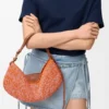 Mala Loewe Swing média em ráfia e pele de bezerro