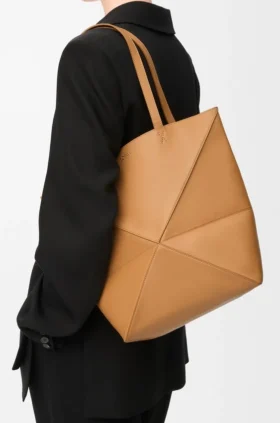Mala Puzzle Fold saco tote em pele de bezerro brilhante