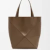 Mala Tote Puzzle Fold XL em pele de bezerro brilhante Mala Tote Puzzle Fold XL em pele de bezerro brilhante
