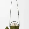 Mala «Watering Can» em ráfia e pele de bezerro Mala «Watering Can» em ráfia e pele de bezerro