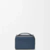 Mini bolsa a tiracolo para câmara em pele de bezerro acetinada Mini bolsa a tiracolo para câmara em pele de bezerro acetinada