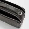 Mini bolsa a tiracolo para câmara em pele de bezerro acetinada Mini bolsa a tiracolo para câmara em pele de bezerro acetinada