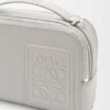 Mini bolsa a tiracolo para câmara em pele de bezerro acetinada Mini bolsa a tiracolo para câmara em pele de bezerro acetinada