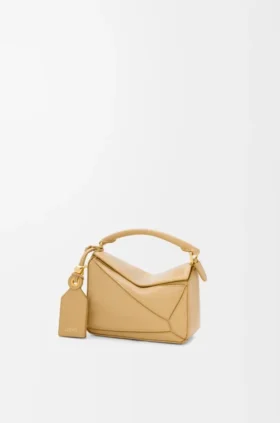 Mini bolsa Featherlight Puzzle em pele de cordeiro napa