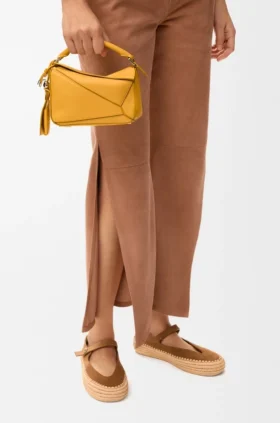 Mini bolsa Featherlight Puzzle em pele de cordeiro napa