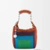 Mini-bolsa «Squeeze» em couro com contas Mini-bolsa «Squeeze» em couro com contas