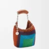 Mini-bolsa «Squeeze» em couro com contas Mini-bolsa «Squeeze» em couro com contas