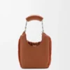 Mini-bolsa «Squeeze» em couro com contas Mini-bolsa «Squeeze» em couro com contas