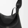Mini-bolsa tipo lenço em pele de bezerro lisa Mini-bolsa tipo lenço em pele de bezerro lisa