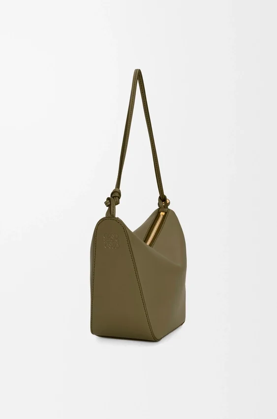 Mini Hammock Hobo em pele de bezerro clássica Mini Hammock Hobo em pele de bezerro clássica