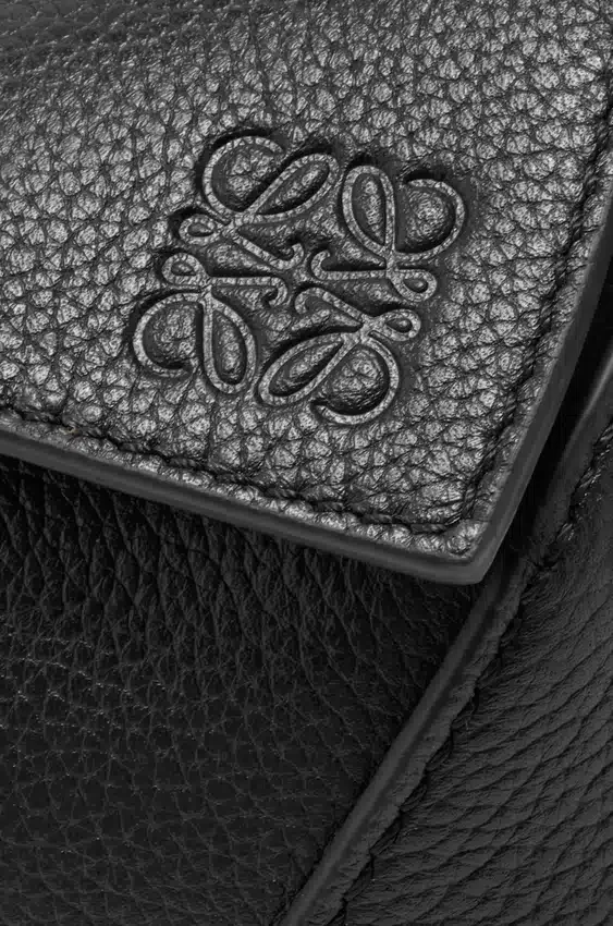 Mini Puzzle Edge em pele de bezerro de grão suave Mini Puzzle Edge em pele de bezerro de grão suave