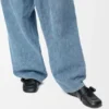 Mocassim com fivela em pele de bezerro lisa e brilhante Mocassim com fivela em pele de bezerro lisa e brilhante