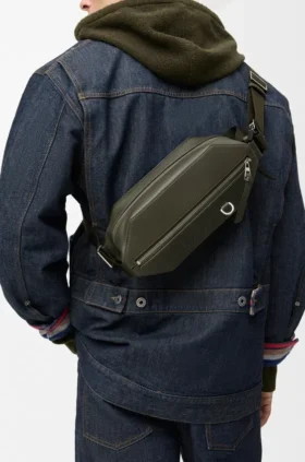 Mochila conversível em pele de bezerro clássica