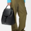 Mochila Flamenco em pele de bezerro brilhante e macia Mochila Flamenco em pele de bezerro brilhante e macia