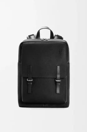Mochila militar em pele de bezerro de grão suave