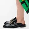 Mule tipo mocassim Edge em pele de bezerro escovada Mule tipo mocassim Edge em pele de bezerro escovada