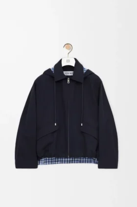 Parka com capuz em algodão e seda
