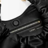 Pequena bolsa «Squeeze» em pele de borrego napa suave Pequena bolsa «Squeeze» em pele de borrego napa suave