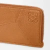 Porta-cartões e moedas Puzzle em pele de bezerro granulada e flexível Porta-cartões e moedas Puzzle em pele de bezerro granulada e flexível