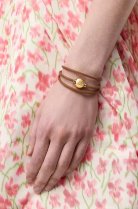 Pulseira «Pebble» em pele de bezerro