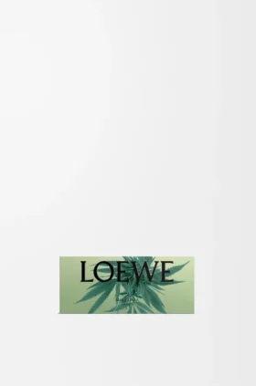 Sabonete em barra grande com aroma a Scent of Marihuana