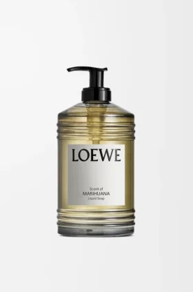 Sabonete líquido com aroma de Scent of Marihuana