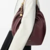 Saco «Squeeze» médio em pele de borrego napa suave Saco «Squeeze» médio em pele de borrego napa suave