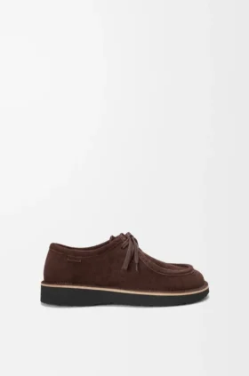 Sapatos Faro com atacadores em pele de bezerro camurçada