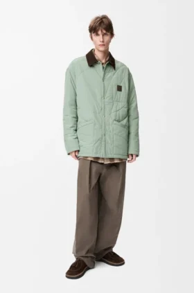 Sobrecamisa acolchoada em tecido técnico