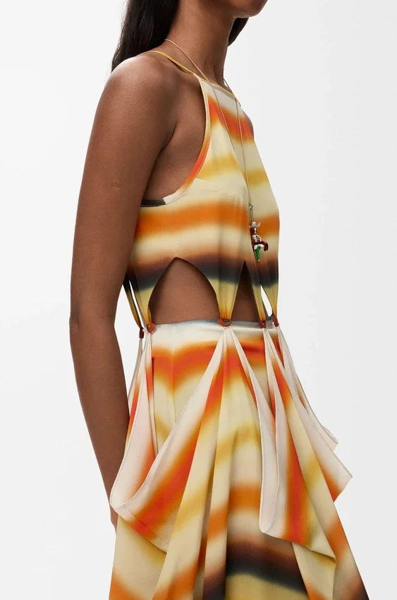 Vestido em seda Vestido em seda
